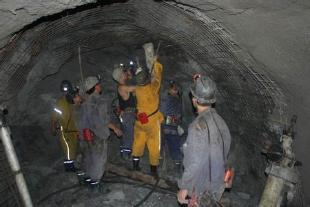 大兴安岭工程爆破中的危险因素分析以及应对工程爆破危险的措施